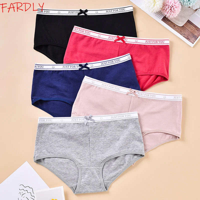 New Sexy Underpants Print Comfortable Mid-waist Design Intimates Lingerie Female Underwear Briefs Women Panties Woman Underwears
New Sexy Underpants Print Comfortable Mid-waist Design Intimates Lingerie Female Underwear Briefs Women Panties Woman Underwears
