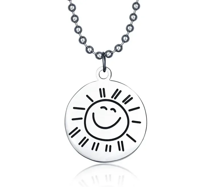 

SGN1 Necklace Punk Men And Women Hip-hop Rotating Smiling Face Pendant Jewelry Accessories