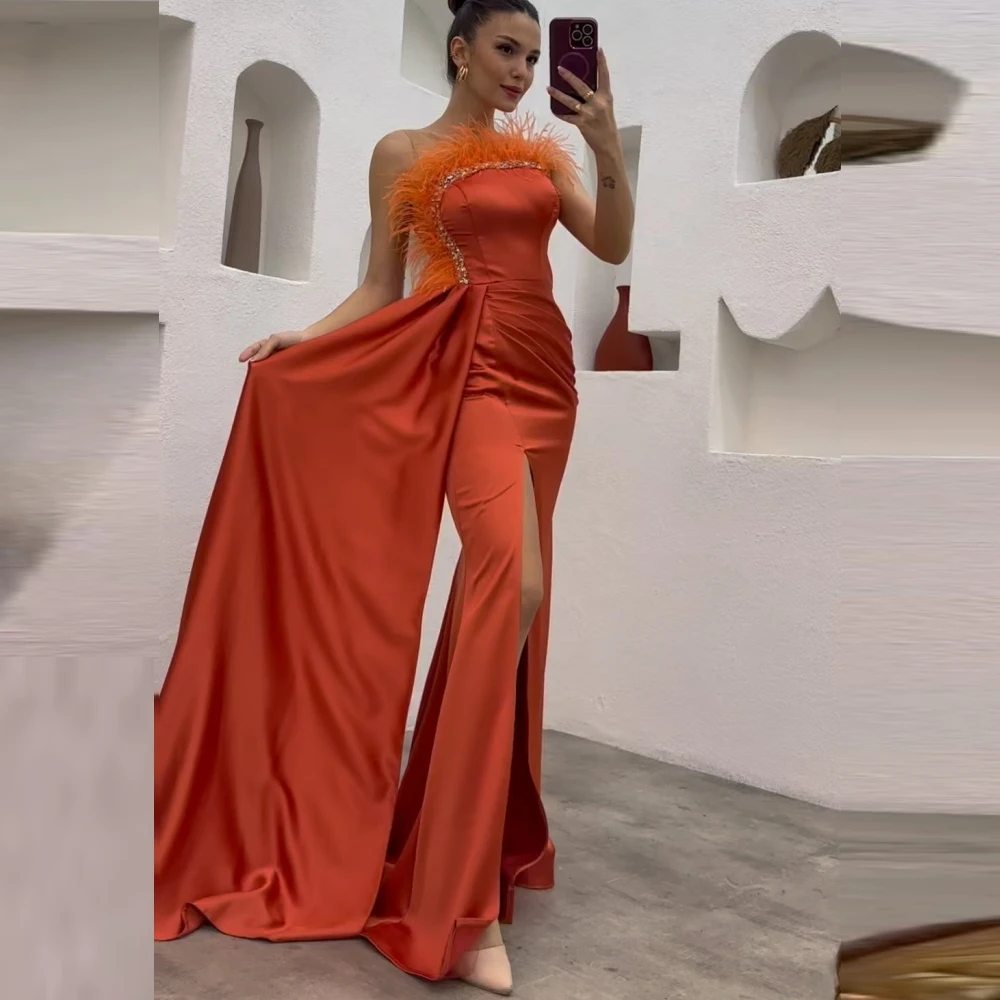Qcenkern Strapless Evening Formal Saudi Arabia Sleeveless Mermaid Satin Feathers Party Dresses Gowns Women Robes de Soirée 2023
Qcenkern Strapless Evening Formal Saudi Arabia Sleeveless Mermaid Satin Feathers Party Dresses Gowns Women Robes de Soirée 2023