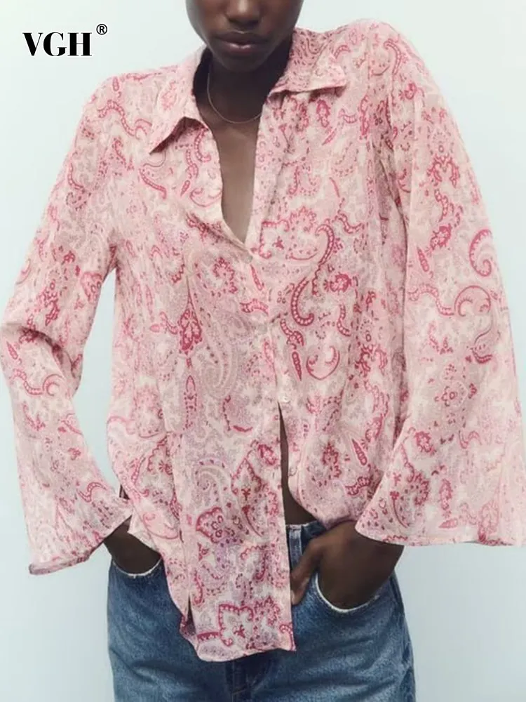 VGH hit color printing loose blouse for women lapel long sleeve patchwork single breasted vintage shirts female fashion clothes
VGH hit color printing loose blouse for women lapel long sleeve patchwork single breasted vintage shirts female fashion clothes