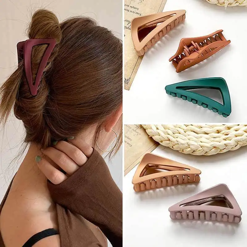 

Plastic Triangle Hair Claw Hair Clip for Women Girls Solid Color Barrettes Hairpin Crab Ladies Korean Fashion Hair Accessories