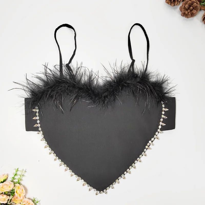 Sexy Spicy Girl Heart Shaped Korean Women Clothes Belly Pocket Small Tank Top Open Back Bead Bra Loose Strap Feather Wrap Chest
Sexy Spicy Girl Heart Shaped Korean Women Clothes Belly Pocket Small Tank Top Open Back Bead Bra Loose Strap Feather Wrap Chest