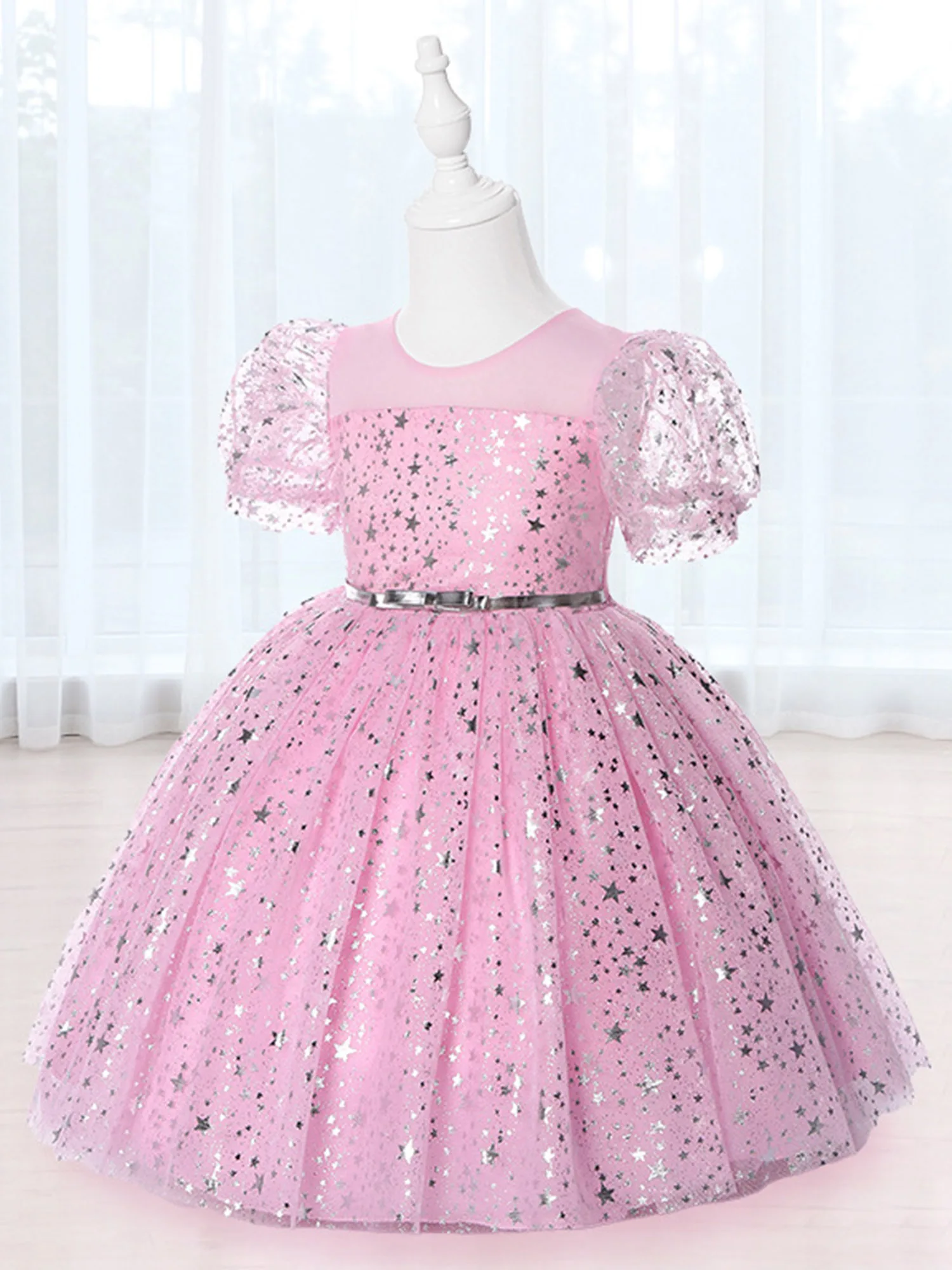 Kids Girls Shiny Star Print Party Gown Short Puff Sleeve Fluffy Tulle Hem Princess Tutu Dress Birthday Wedding Dresses
Kids Girls Shiny Star Print Party Gown Short Puff Sleeve Fluffy Tulle Hem Princess Tutu Dress Birthday Wedding Dresses