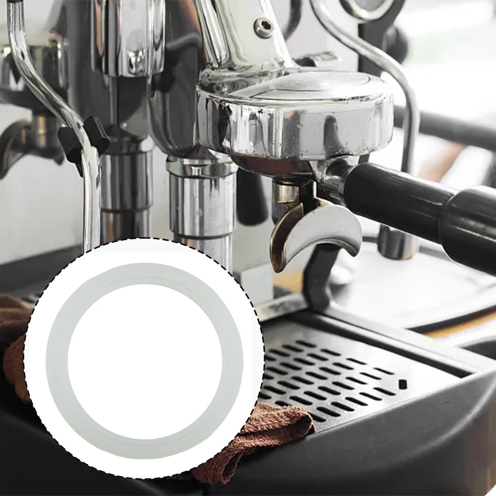 Silicone O-ring Coffee Machine Outlet Sealing Ring Is Suitable For DeLonghi EC685/EC680/EC850/860 Coffee Tools
Silicone O-ring Coffee Machine Outlet Sealing Ring Is Suitable For DeLonghi EC685/EC680/EC850/860 Coffee Tools