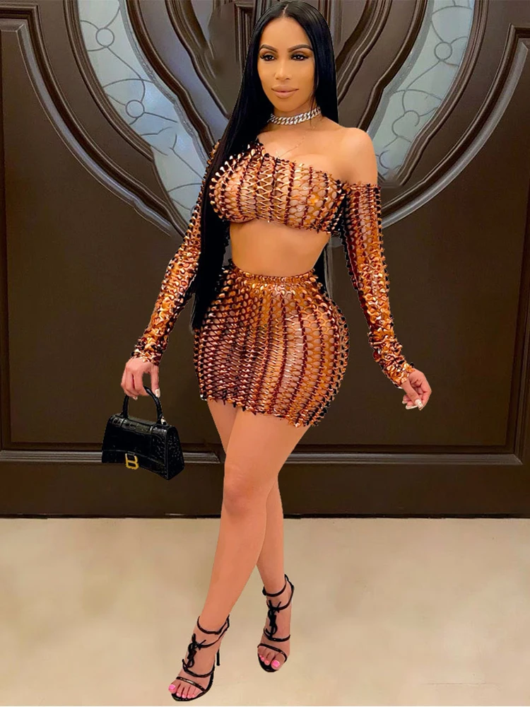 2024 Women's Sexy Bodycon Long Sleeved Mesh Short Skirt Set With Diagonal Neck Hollow Out Nightclub Party Club Y2k Two Piece Set
2024 Women's Sexy Bodycon Long Sleeved Mesh Short Skirt Set With Diagonal Neck Hollow Out Nightclub Party Club Y2k Two Piece Set