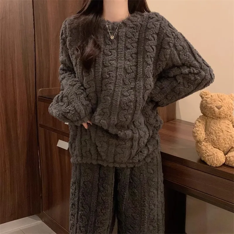 Thickened Warm Sleepwear for Winter Women Flannel Suit Student Pajamas Homewear Tops and Pants Striped Nightwear Loungewear Thickened Warm Sleepwear for Winter Women Flannel Suit Student Pajamas Homewear Tops and Pants Striped Nightwear Loungewear