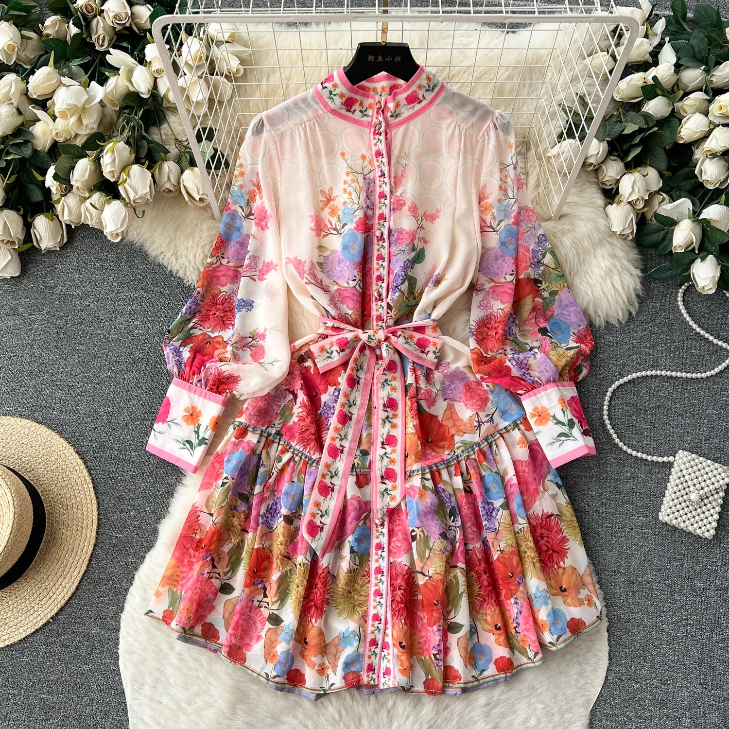 Autumn Vintage Floral Dress for Women Lace Up Stand Collar Keen Dresses Ruched Lantern Sleeve Runway Hem Traf Luxury Ruffle New
Autumn Vintage Floral Dress for Women Lace Up Stand Collar Keen Dresses Ruched Lantern Sleeve Runway Hem Traf Luxury Ruffle New