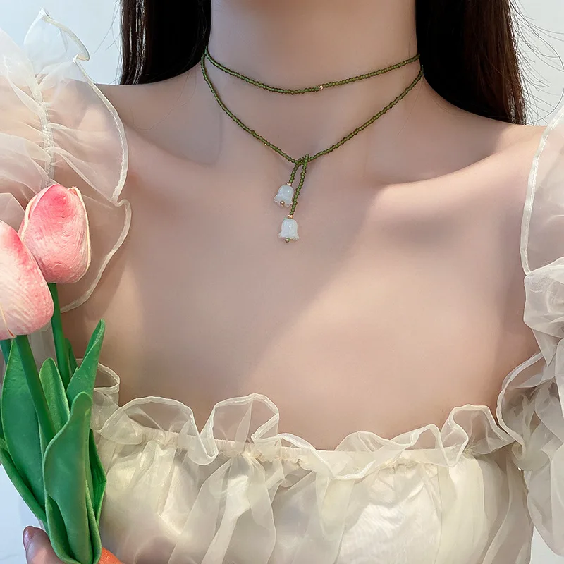 Summer Small Fresh Tulip Flower Crystal Clavicle Chain Temperament Senior Necklace for Woman
Summer Small Fresh Tulip Flower Crystal Clavicle Chain Temperament Senior Necklace for Woman