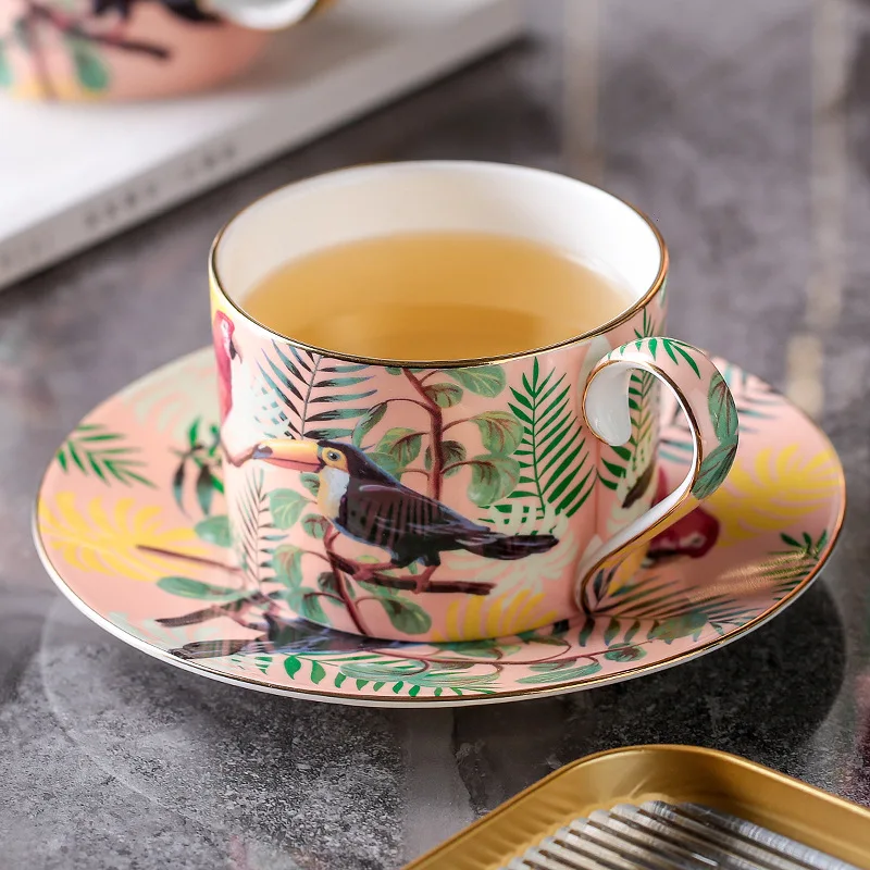 Bone China Creative Coffee Cup Dish Parrot Ceramic Cup with Bottom Dish Black Tea Cup Dish Leisure Time Kitchen Tableware
Bone China Creative Coffee Cup Dish Parrot Ceramic Cup with Bottom Dish Black Tea Cup Dish Leisure Time Kitchen Tableware