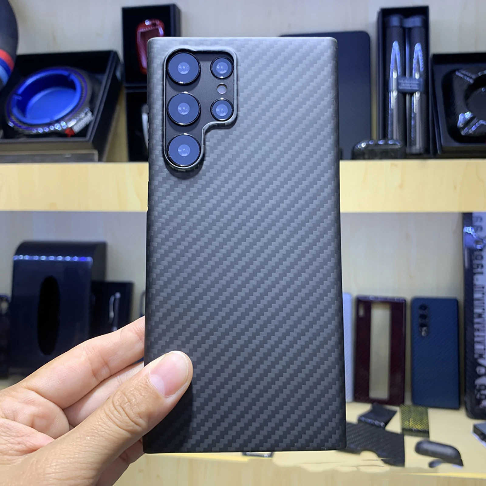 Ultra Thin Phone Case for Samsung S22/S22Pro/S22 Ultra Carbon Fiber Protective Cover Shell Phone Accessories
Ultra Thin Phone Case for Samsung S22/S22Pro/S22 Ultra Carbon Fiber Protective Cover Shell Phone Accessories