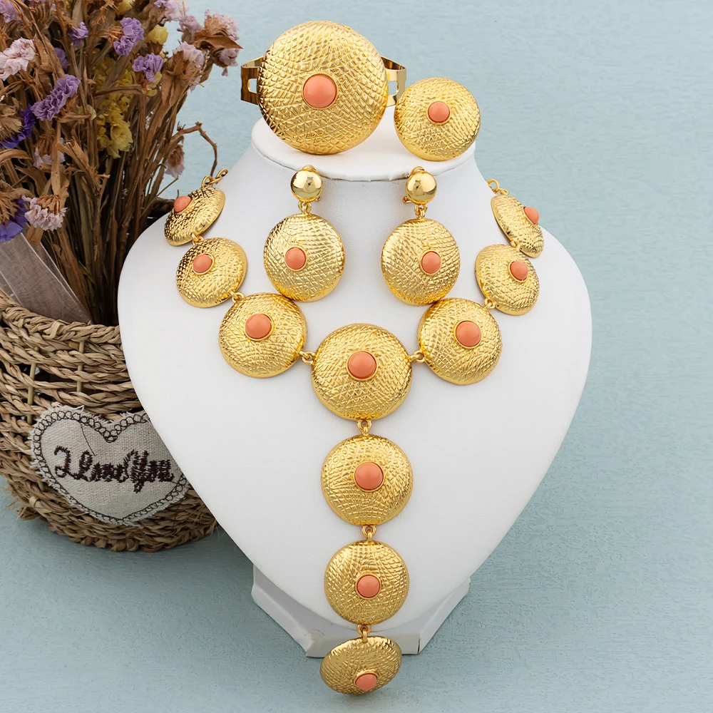 Fashion African Design Jewelry Set Big Gold Color Women Zircon Necklace Earrings Round Cuff Bracelet Ring Party Bridal Wedding
Fashion African Design Jewelry Set Big Gold Color Women Zircon Necklace Earrings Round Cuff Bracelet Ring Party Bridal Wedding