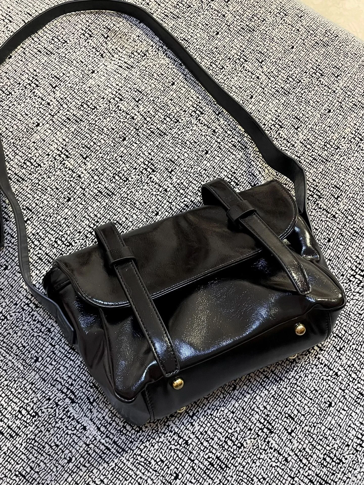 Fashion Shoulder Bags for Women 2023 Casual Crossbody Bags PU Leather Solid Color Simple Handbags Women's Fashion Casual Bag
Fashion Shoulder Bags for Women 2023 Casual Crossbody Bags PU Leather Solid Color Simple Handbags Women's Fashion Casual Bag
