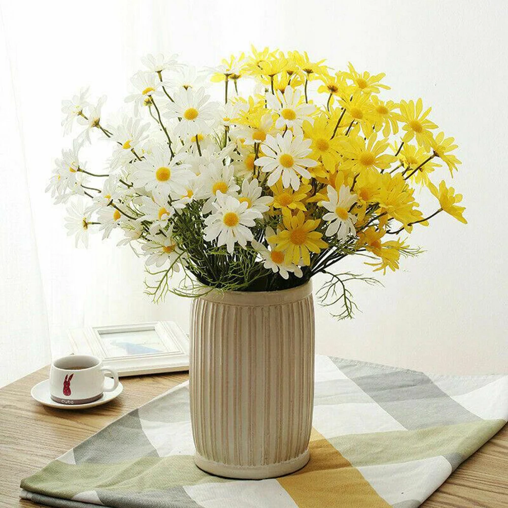 5 Heads White Artificial Flowers Daisy Bride Bouquet Sunflower Silk Fake Flower For Home Wedding Party Coffee Shop Xmas Decor
5 Heads White Artificial Flowers Daisy Bride Bouquet Sunflower Silk Fake Flower For Home Wedding Party Coffee Shop Xmas Decor