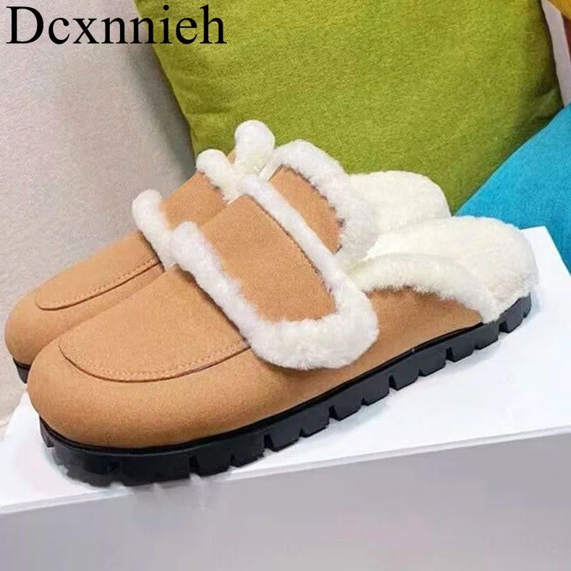 New Closed Toe Solid Color Fur Slippers Women's Wool Warm Mules Autumn Winter Outwear Lazy Slippers Wool Decor Flat Loafers
New Closed Toe Solid Color Fur Slippers Women's Wool Warm Mules Autumn Winter Outwear Lazy Slippers Wool Decor Flat Loafers