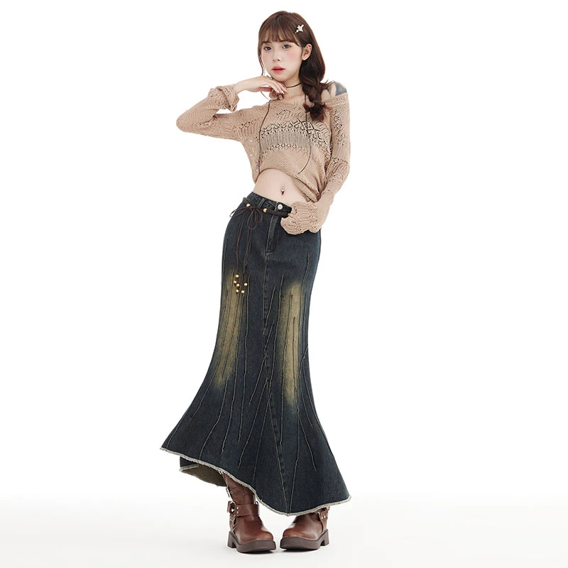 American Retro Blue Distressed Women's Denim Skirt Autumn and Winter Design Irregular Skirt High Waist Hip Fishtail Long Skirt
American Retro Blue Distressed Women's Denim Skirt Autumn and Winter Design Irregular Skirt High Waist Hip Fishtail Long Skirt