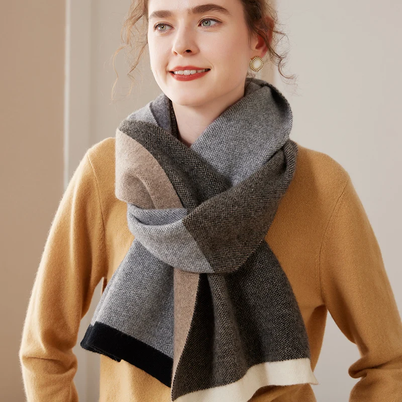 Women's Fashionable Long Patchwork Shawl Elegant Women's 100% Cashmere Scarf Soft Comfortable Thickened Warm Knitted Shawl
Women's Fashionable Long Patchwork Shawl Elegant Women's 100% Cashmere Scarf Soft Comfortable Thickened Warm Knitted Shawl