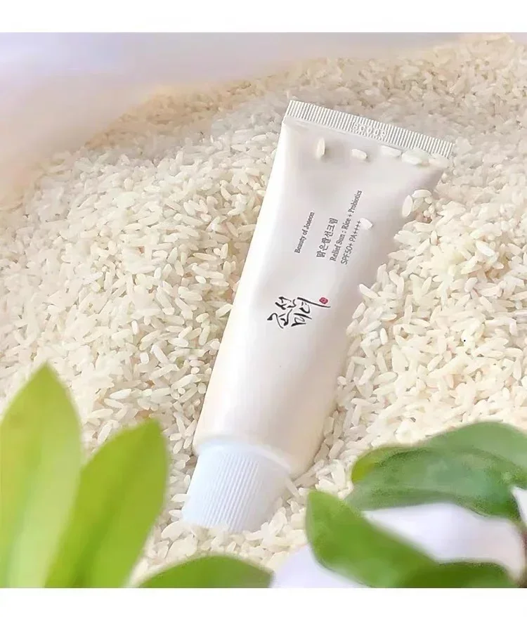 

50ml Spf 50+ Korean Rice Sunscreen High Sun Protection Hydrating Moisturizing Skin Sun Lotion Oil Control for Sensitive Skin