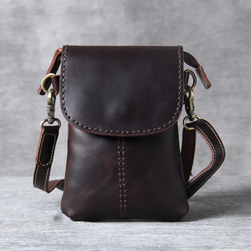 AETOO Vintage first layer cowhide bag for men original handmade leather one-shoulder crossbody bag mobile phone bag
AETOO Vintage first layer cowhide bag for men original handmade leather one-shoulder crossbody bag mobile phone bag