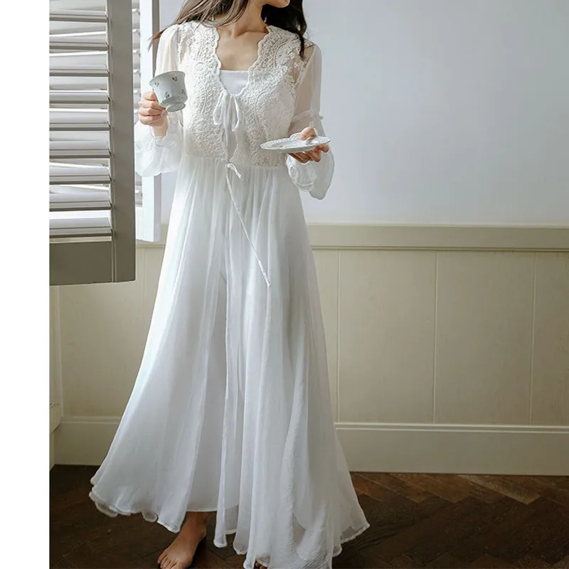 Women White Long Morning Robe Princess Two-Pieces Lace Nightgown Gauze Full Sleeve Nightdress Lining Spaghetti Strap Nightie New
Women White Long Morning Robe Princess Two-Pieces Lace Nightgown Gauze Full Sleeve Nightdress Lining Spaghetti Strap Nightie New