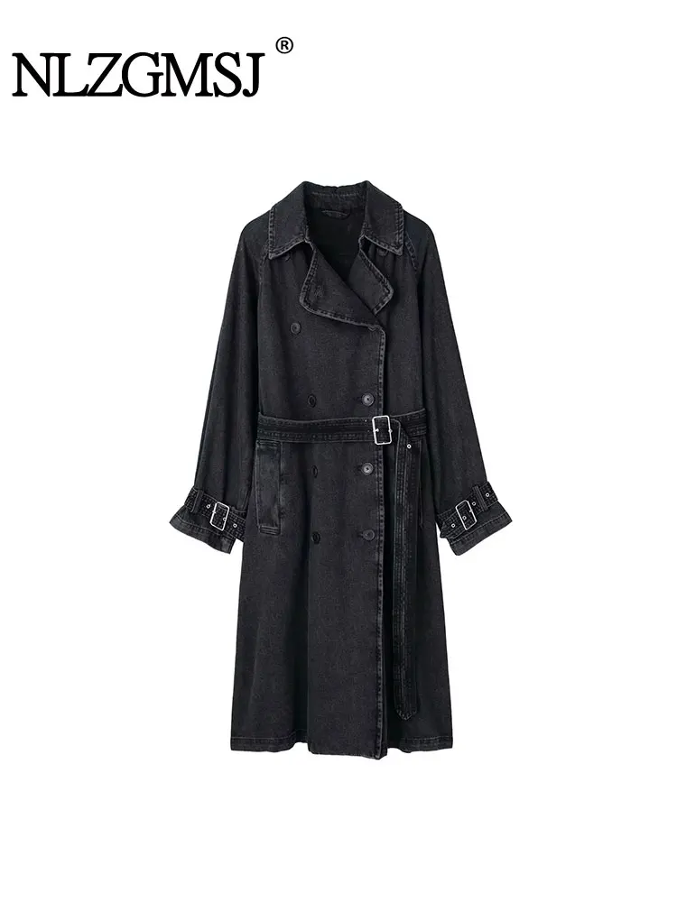 TRAF 2023 Women Fashion With Belt Denim Trench Coat Vintage Long Sleeve Front Pockets Female Outerwear Chic Clothing
TRAF 2023 Women Fashion With Belt Denim Trench Coat Vintage Long Sleeve Front Pockets Female Outerwear Chic Clothing