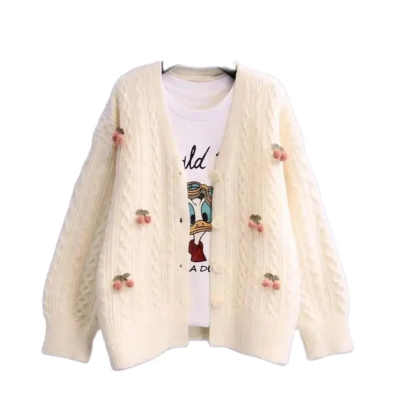 Fashion Small Fragrance White Sweater Women's Spring And Autumn New Korean Version Of Loose European And American Sweater Coat. 
Fashion Small Fragrance White Sweater Women's Spring And Autumn New Korean Version Of Loose European And American Sweater Coat.