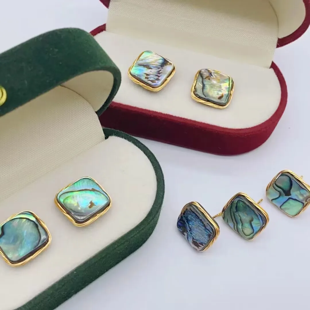 Серебряные игольчатые Позолоченные Разноцветные серьги-гвоздики в виде морской ракушки, квадратные серьги-гвоздики в стиле ретро
Серебряные игольчатые Позолоченные Разноцветные серьги-гвоздики в виде морской ракушки, квадратные серьги-гвоздики в стиле ретро