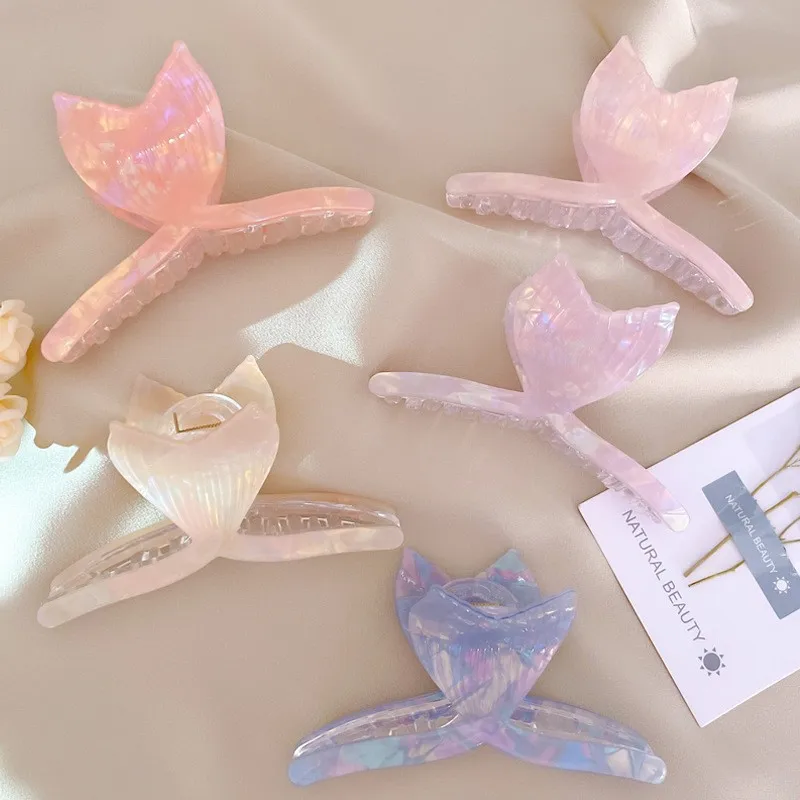 Korean Fishtail Hair Clips for Women Large Hairpin Acetate Claw Clip Elegant Crab Shark Clip Headdress Hair Accessories
Korean Fishtail Hair Clips for Women Large Hairpin Acetate Claw Clip Elegant Crab Shark Clip Headdress Hair Accessories