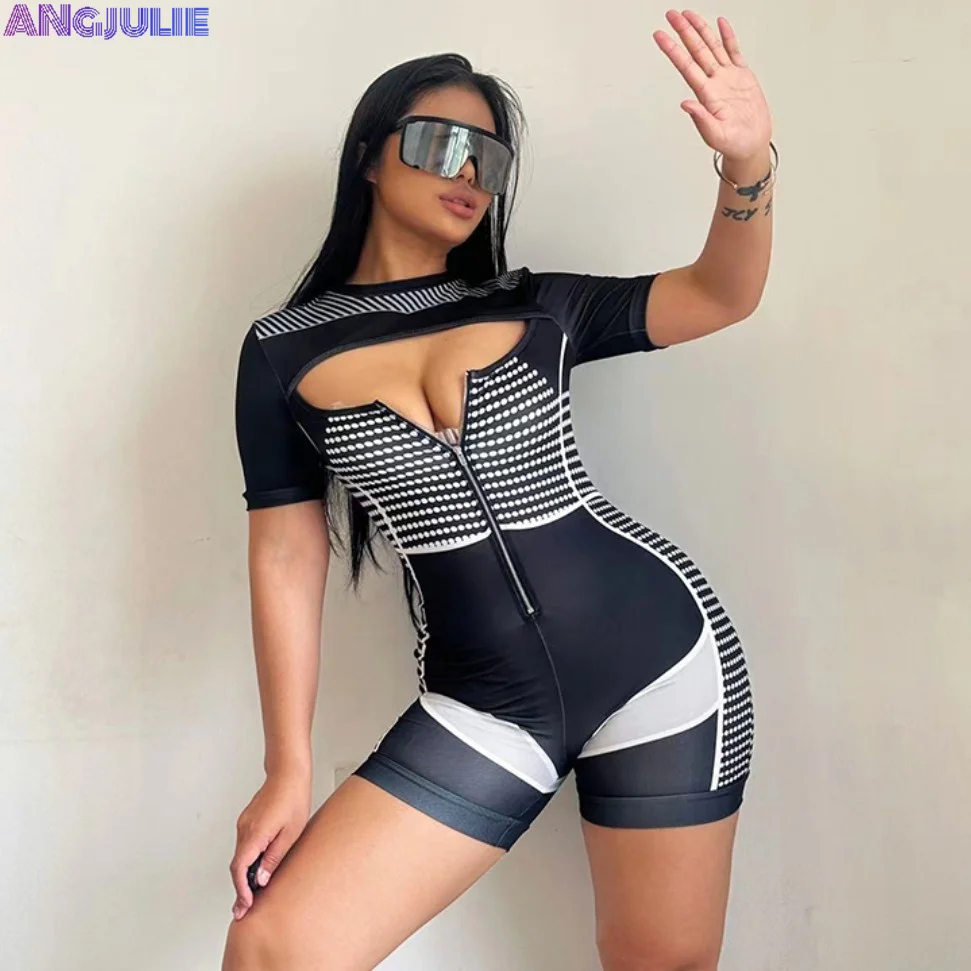 Angjulie One Pieces Rompers Summer Outfits For Women 2023 Sexy Cut Out Zipp Polka Dot Stripe Printing Slim Sporty Short Jumpsuit
Angjulie One Pieces Rompers Summer Outfits For Women 2023 Sexy Cut Out Zipp Polka Dot Stripe Printing Slim Sporty Short Jumpsuit