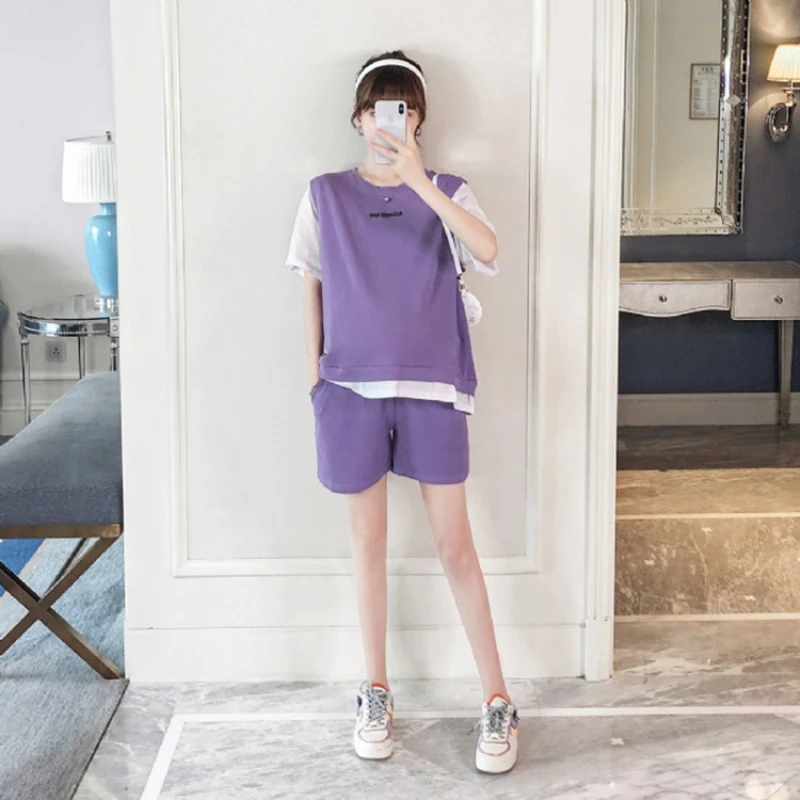 Fashion Maternity Summer Clothes Set Loose Casual Sports Suits Short Sleeve Tops+Belly Shorts Twinset Pregnant Woman Pants Suits
Fashion Maternity Summer Clothes Set Loose Casual Sports Suits Short Sleeve Tops+Belly Shorts Twinset Pregnant Woman Pants Suits