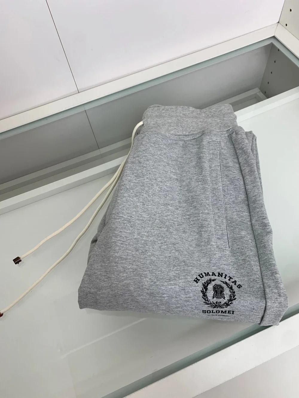2024 SIJITONGDA Pants Cotton men 2024 Spring summer New embroidery quality Long fashion elasticity comfort big size M-XXXL
2024 SIJITONGDA Pants Cotton men 2024 Spring summer New embroidery quality Long fashion elasticity comfort big size M-XXXL