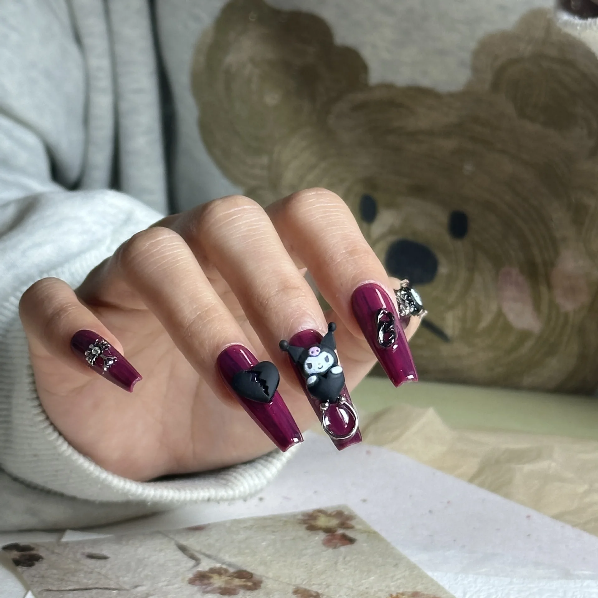 Hello Kitty Nail Enhancement Wearing Fake Nail Patches Sweet Spicy Girl Cute Aurora Kuromi Nail Patches Jewelry Y2K Style
Hello Kitty Nail Enhancement Wearing Fake Nail Patches Sweet Spicy Girl Cute Aurora Kuromi Nail Patches Jewelry Y2K Style