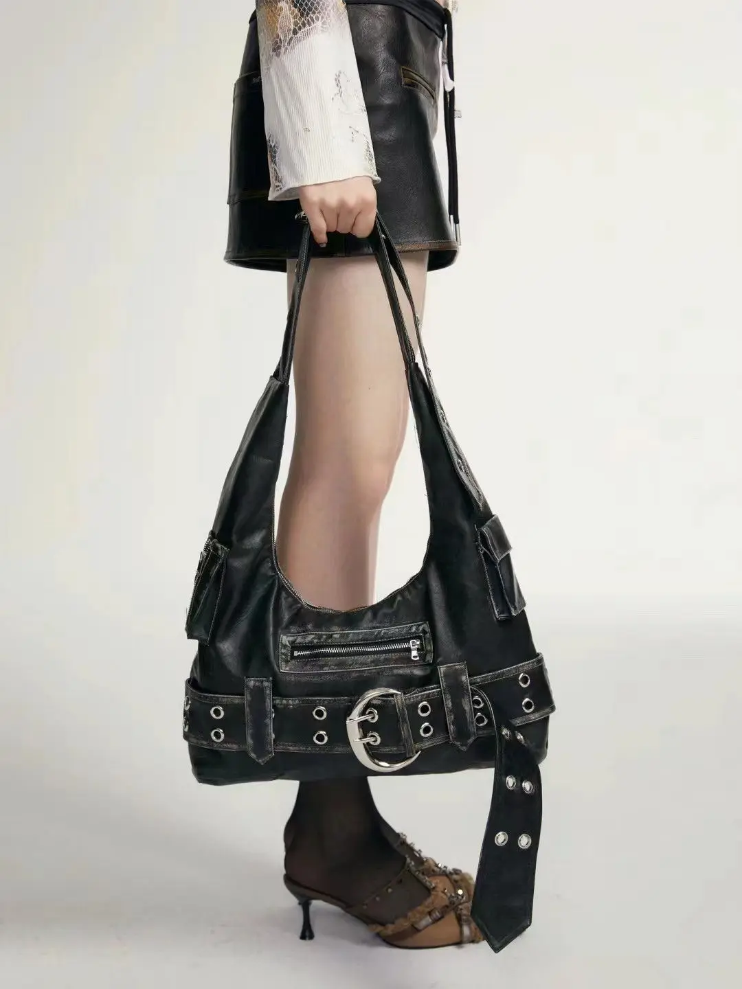 Vintage Fashion Punk Cow Cool Hand Bag Woman Girl Bag Shoulder Bags Women's Handbags Purses Bags
Vintage Fashion Punk Cow Cool Hand Bag Woman Girl Bag Shoulder Bags Women's Handbags Purses Bags