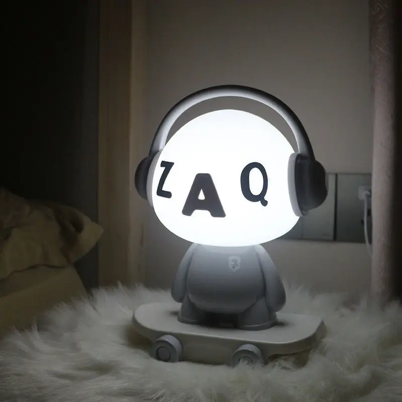 Night Light Led Switch Plug Skateboard Headphones Duck Table Lamp Kids' Bedroom Bedside Lamps for Children's Room Decoration Boy
Night Light Led Switch Plug Skateboard Headphones Duck Table Lamp Kids' Bedroom Bedside Lamps for Children's Room Decoration Boy