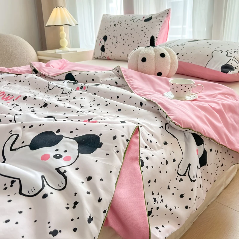 Summer Quilt Floral Style Duvets Single/Queen Size Comforter Thin Duvets Skin-friendly Bedspread edredones (No Pillowcase) Summer Quilt Floral Style Duvets Single/Queen Size Comforter Thin Duvets Skin-friendly Bedspread edredones (No Pillowcase)