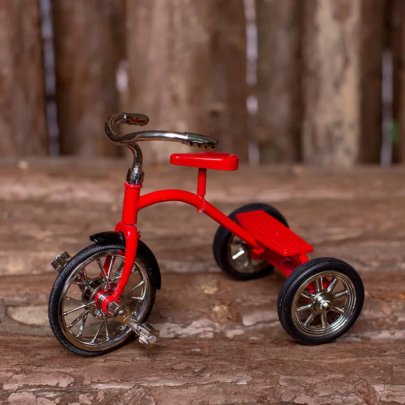1:10 Simulation Alloy Small Three-wheeled Bicycle Model Toy Clown Props Ingenious Cute Can Be Implemented
1:10 Simulation Alloy Small Three-wheeled Bicycle Model Toy Clown Props Ingenious Cute Can Be Implemented