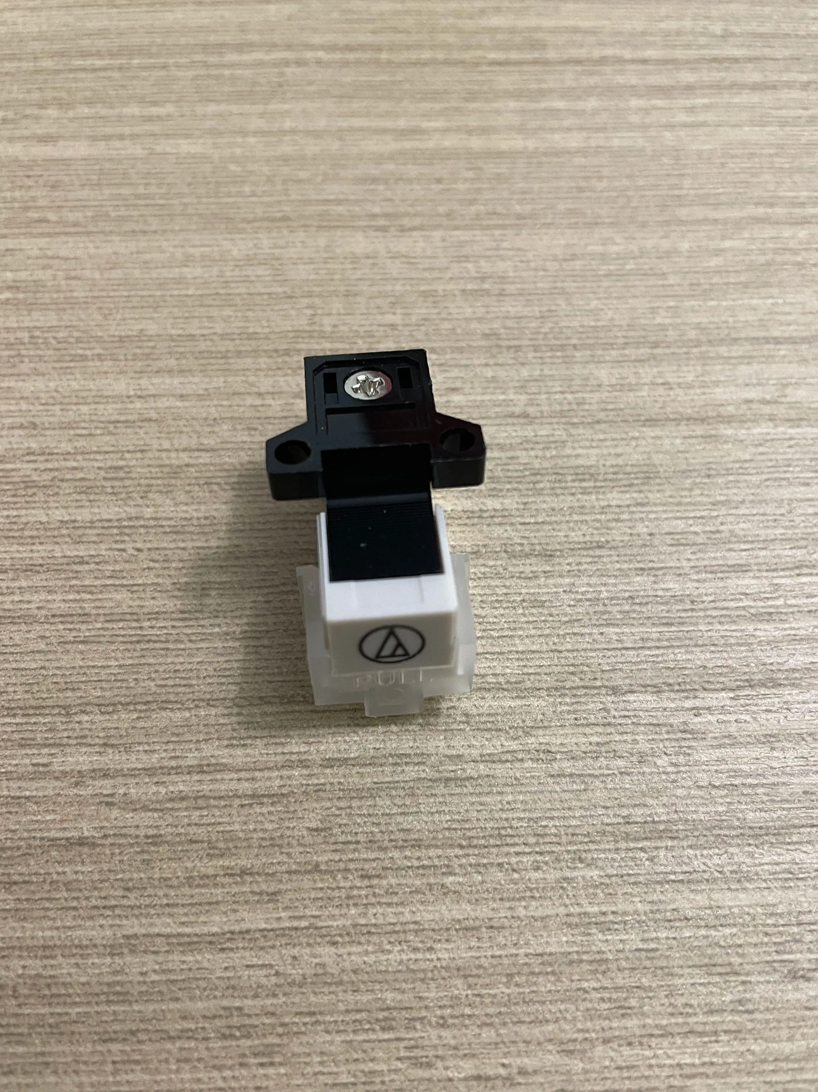 Free shipping AT3600L Needle for Audio-Technica LP Vinyl Record Player parts High quality packing Free shipping AT3600L Needle for Audio-Technica LP Vinyl Record Player parts High quality packing