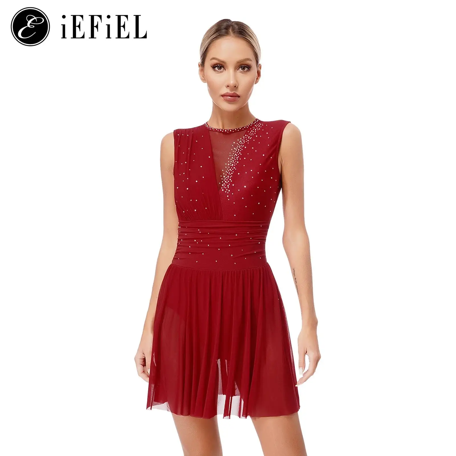 Женское блестящее платье для катания на коньках, с V-образным вырезом и вырезом на спине
Женское блестящее платье для катания на коньках, с V-образным вырезом и вырезом на спине