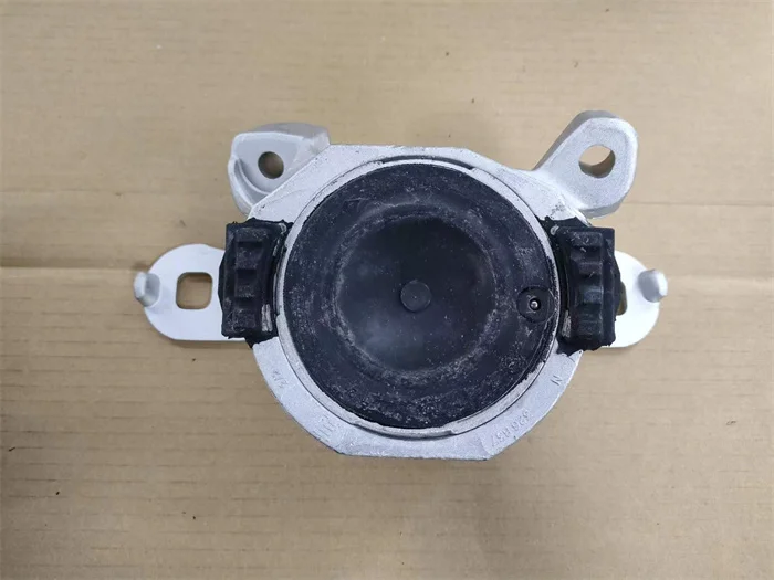 Переднее правое нижнее Нижнее крепление двигателя для Volvo S40 V50 C70 C30 2008-2010 31262676 30776303
Переднее правое нижнее Нижнее крепление двигателя для Volvo S40 V50 C70 C30 2008-2010 31262676 30776303