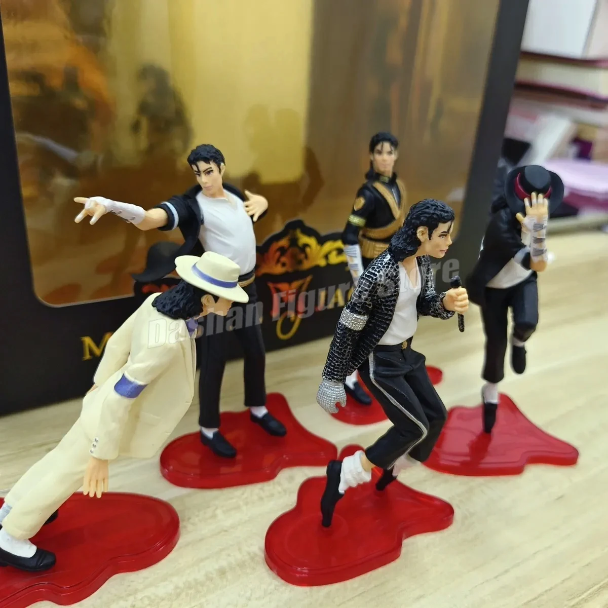 5pcs Michael Jackson Action Figure PVC Anti Gravity Forward Tilt Collection Smooth Criminal Limited Edition Jackson Figurine Toy 5pcs Michael Jackson Action Figure PVC Anti Gravity Forward Tilt Collection Smooth Criminal Limited Edition Jackson Figurine Toy