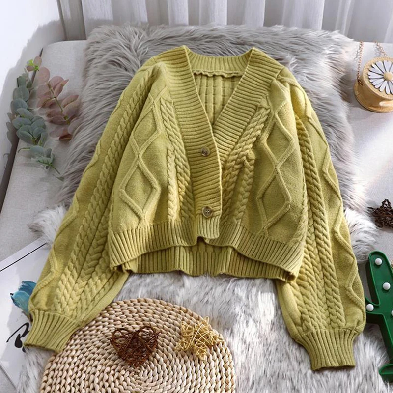Casual V Neck Twist Single-breasted Cropped Knitted Jackets Korean Fashion Loose Long Sleeve Cardigan Women New Casual Loose Top
Casual V Neck Twist Single-breasted Cropped Knitted Jackets Korean Fashion Loose Long Sleeve Cardigan Women New Casual Loose Top