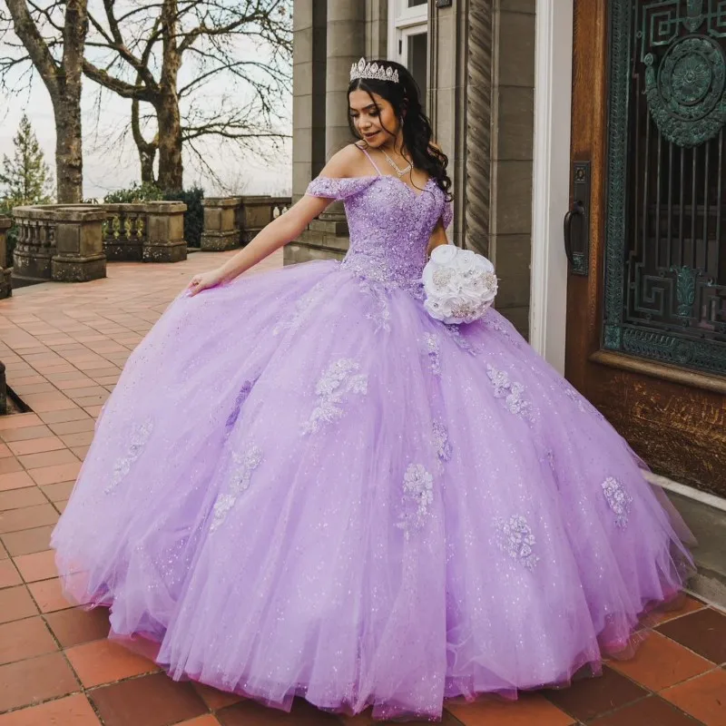 

Doyemny Lavender Sequins Quinceanera Dresses Lace Appliques Beading Sweetheart Off the Shoulder Ball Gowns Vestidos De 15 Años