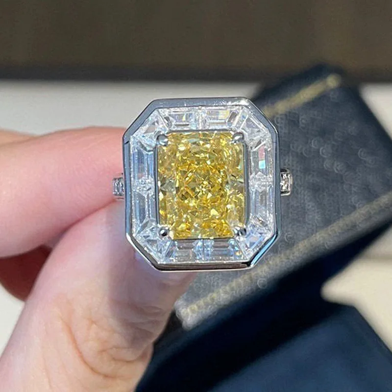 Vintage Square Topaz Diamond Ring 100% Real 925 Sterling Silver Party Wedding Band Rings for Women Men Engagement Jewelry
Vintage Square Topaz Diamond Ring 100% Real 925 Sterling Silver Party Wedding Band Rings for Women Men Engagement Jewelry