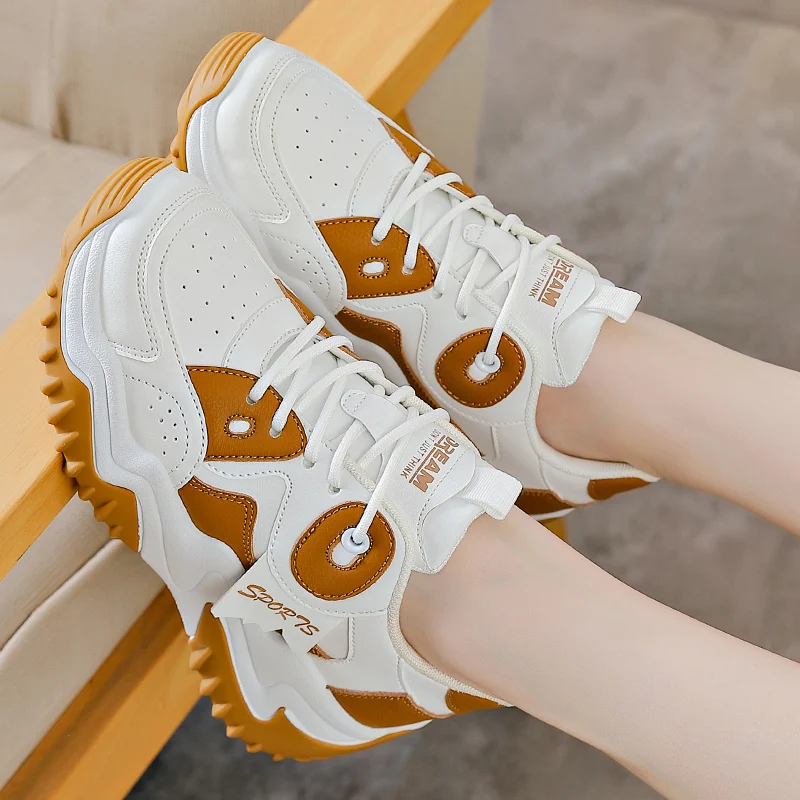 Мужские кожаные кроссовки, повседневные Нескользящие уличные кроссовки на платформе, Вулканизированная подошва, Осень-зима 2023
Мужские кожаные кроссовки, повседневные Нескользящие уличные кроссовки на платформе, Вулканизированная подошва, Осень-зима 2023