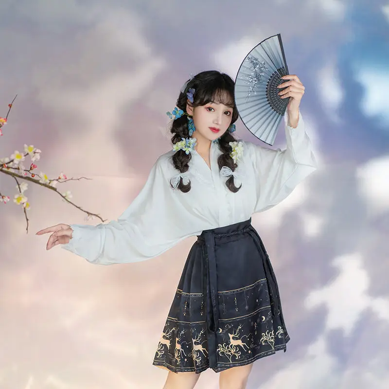 New Original Hanfu Female Ming Han Element Aircraft Sleeve Short Horseface Daily Spring and Summer Students Short Dress Commute
New Original Hanfu Female Ming Han Element Aircraft Sleeve Short Horseface Daily Spring and Summer Students Short Dress Commute