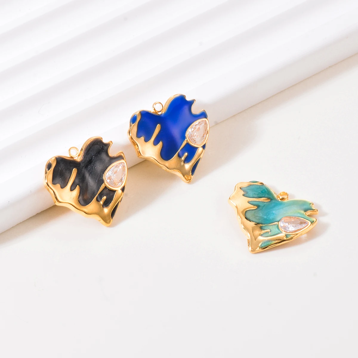 6Pcs Irregular Enamel Heart Crystal Love Pendant Charms DIY for Necklace Jewelry Trendy Craft Charms Making Wholesale
6Pcs Irregular Enamel Heart Crystal Love Pendant Charms DIY for Necklace Jewelry Trendy Craft Charms Making Wholesale