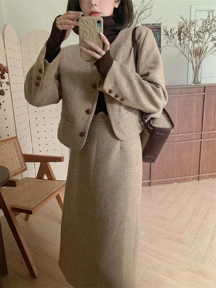 

Korean Chic Suit Women Autumn Winter New Petite Outfit High-End Chestnut Woolen Age-Reducing Two-Piece Set High Quality Fashion