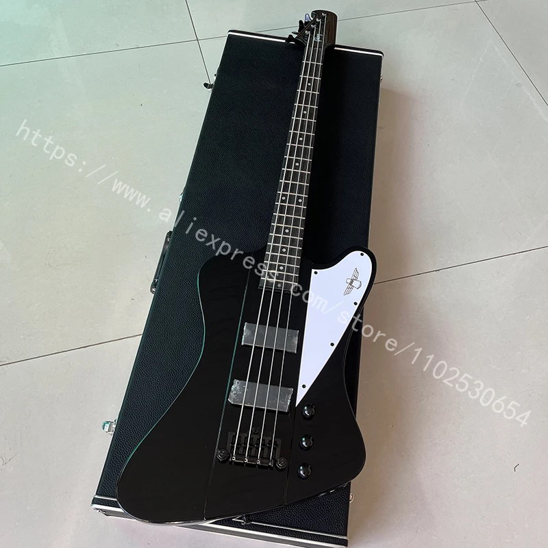 Famous bass, classic four string bass electric guitar, professional level, guaranteed quality, free shipping.
Famous bass, classic four string bass electric guitar, professional level, guaranteed quality, free shipping.