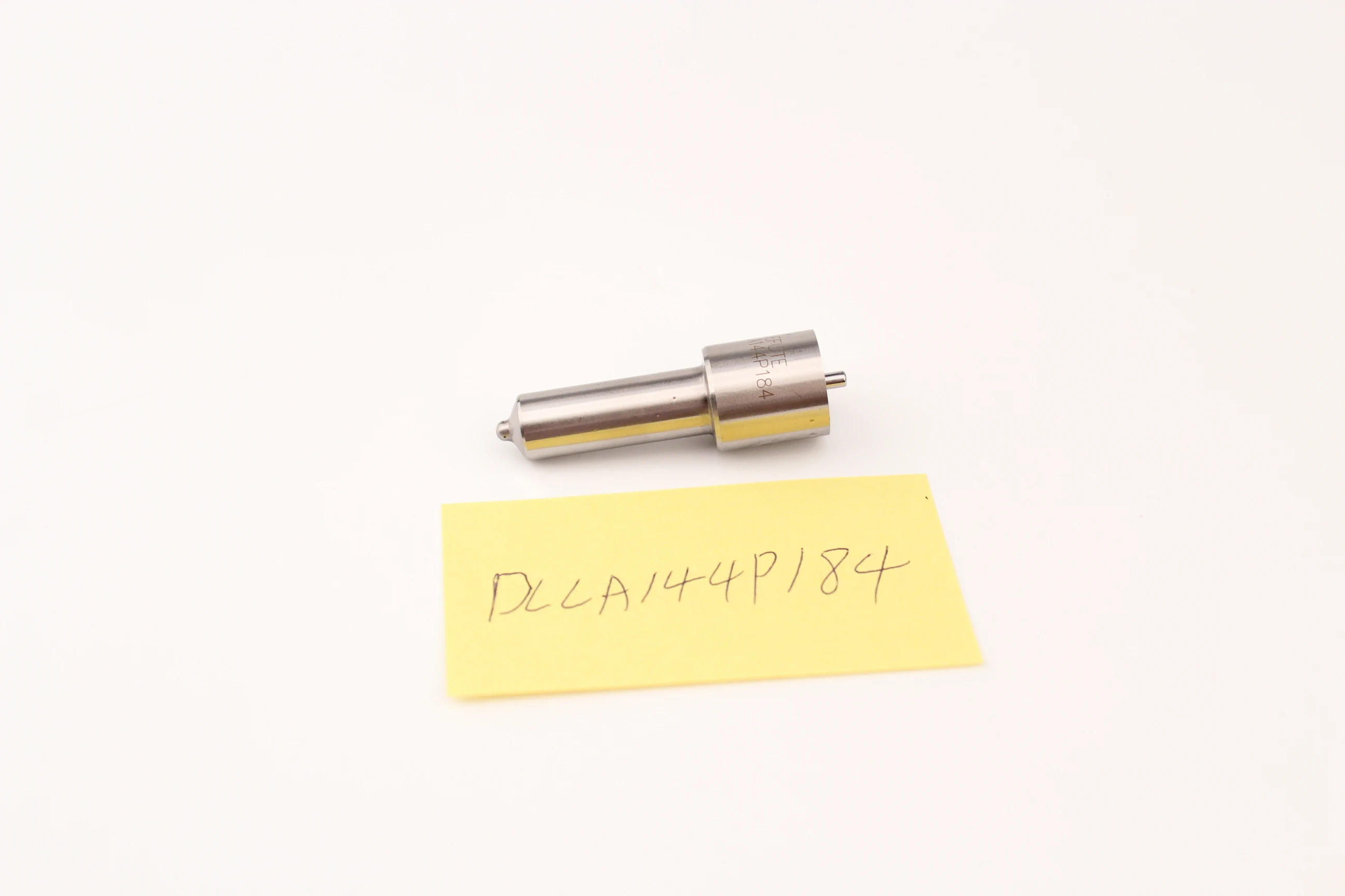 High Quality Spray diesel nozzle F 026 006 031 DLLA144P184 / Nozzle 144P184/0433171161 of D2866-LF03/05 D2866KF
High Quality Spray diesel nozzle F 026 006 031 DLLA144P184 / Nozzle 144P184/0433171161 of D2866-LF03/05 D2866KF