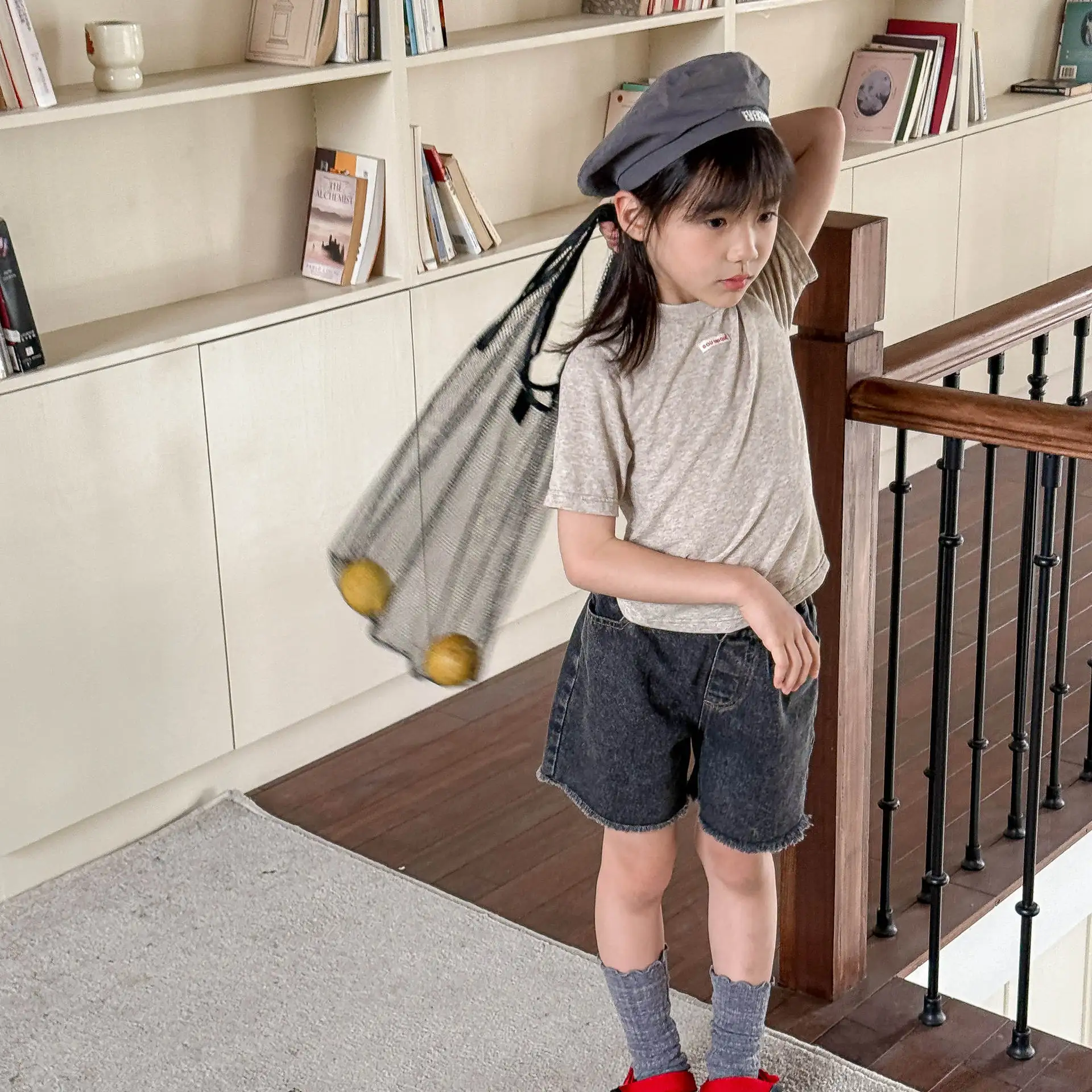2025 Summer New Girls Denim Shorts Children Casual Pants Loose Boys Jeans Solid Color Baby Shorts Kids Clothes 26
