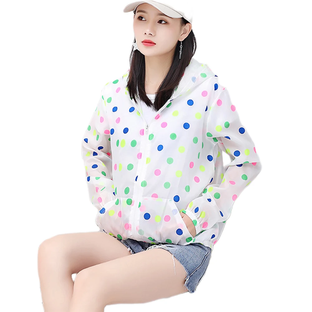 Women's Summer Jacket New Sun Protection Clothing Women Thin Loose Hooded Print Breathable UV Beach Coat Outerwear Top Femme
Women's Summer Jacket New Sun Protection Clothing Women Thin Loose Hooded Print Breathable UV Beach Coat Outerwear Top Femme